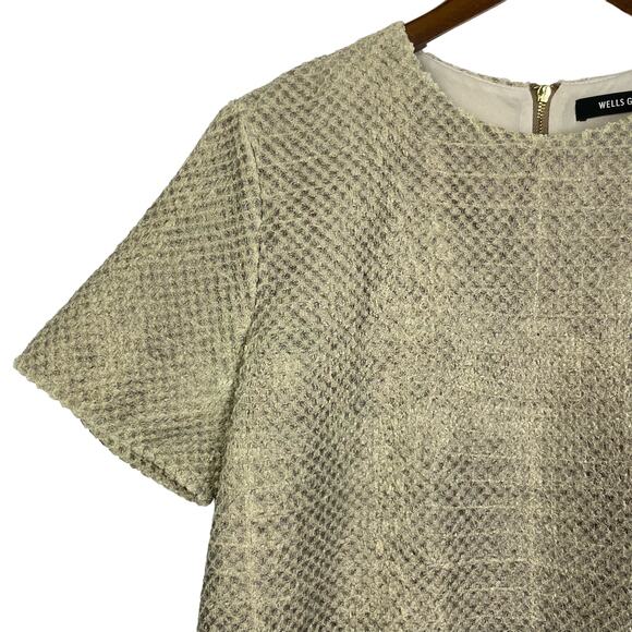 Wells Grace | Beige Neutral Textured Reptile Boxy Top - Picture 4 of 9